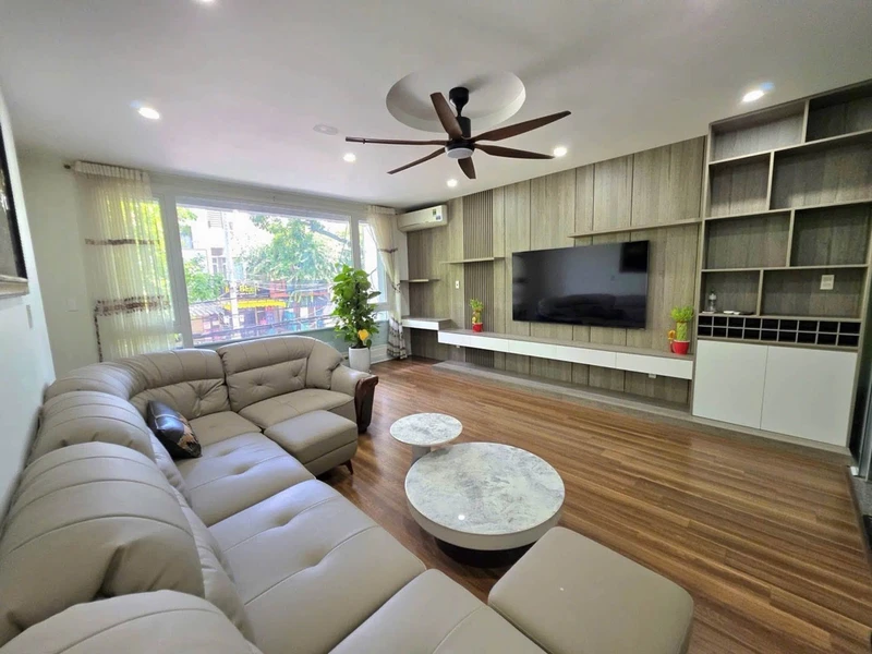 Nhà 4 tầng mặt tiền Tiểu La, Đà Nẵng, 80m2, 15 tỷ