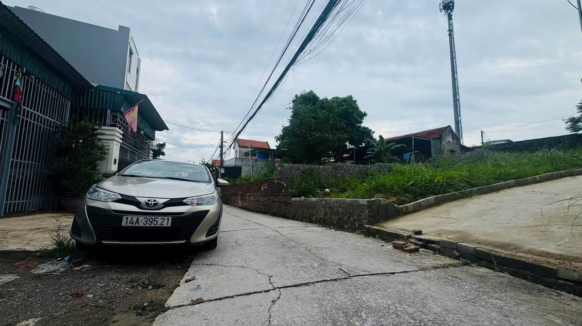 Bán đất góc 2 mặt tiền 70m² Hạ Long 2 tỷ 650 triệu - Ảnh 1