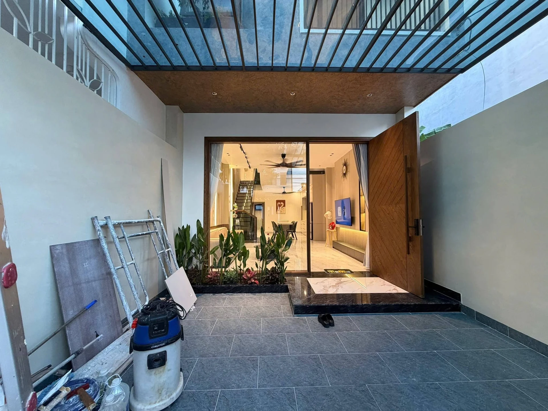 Bán nhà 3 tầng 3 PN, 220m², Nguyễn Sắc Kim Hòa Xuân, Đà Nẵng - Ảnh 1