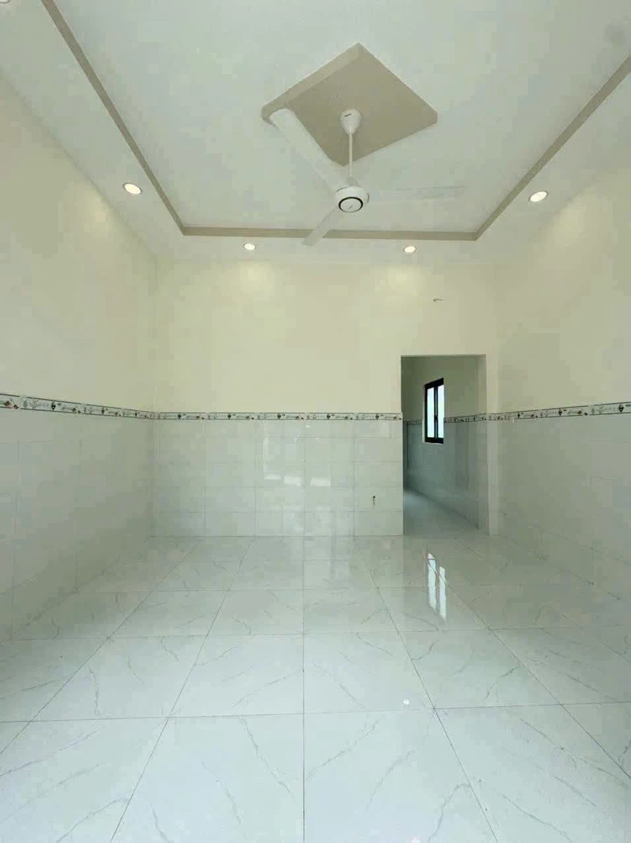 Bán nhà cấp 4 2PN, 97m2 ở Cần Giuộc, Tây Ninh, 1 tỷ 750 triệu - Ảnh thu nhỏ 2
