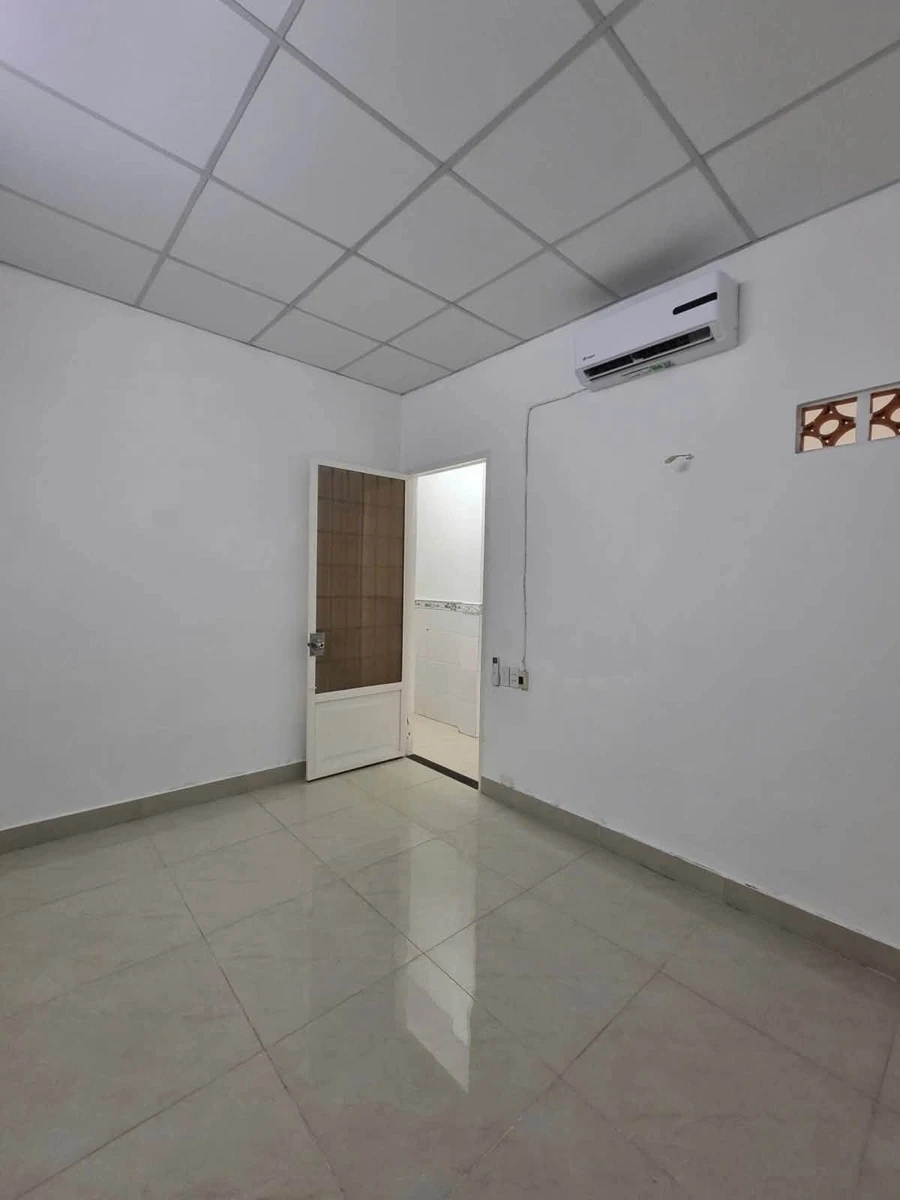 Bán nhà cấp 4 hẻm Phạm Văn Chiêu, Phường 14, Gò Vấp, 49m2, 2PN, giá 4,5 tỷ - Ảnh thu nhỏ 3