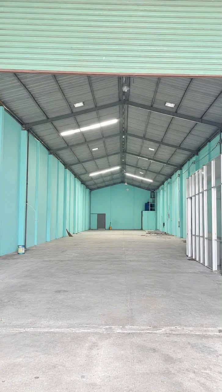 Cho thuê 700m² kho xưởng Đức Hoà, Long An 29tr/tháng - Ảnh 1