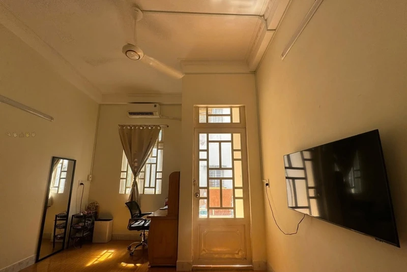 Bán nhà 3 tầng Mễ Cốc 42,5 m2, 3 PN, 4 tỷ