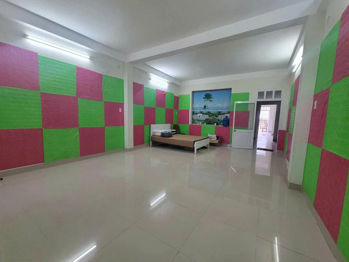 Cho thuê 2 tầng (tầng 4-5) 200m² đường Điện Biên Phủ, 4.5 triệu/tháng - Ảnh thu nhỏ 3