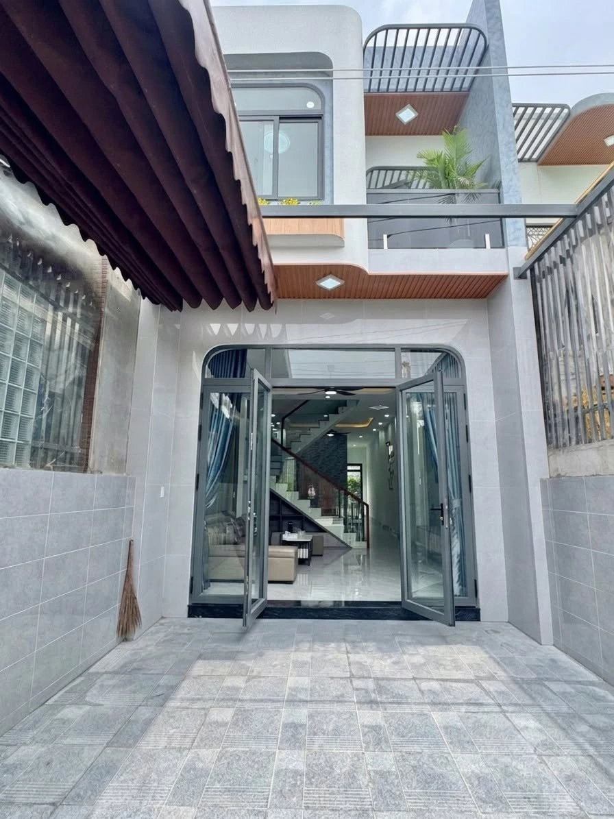 Nhà mặt tiền kinh doanh 4 phòng ngủ 112,5m² Trảng Dài - Ảnh thu nhỏ 2