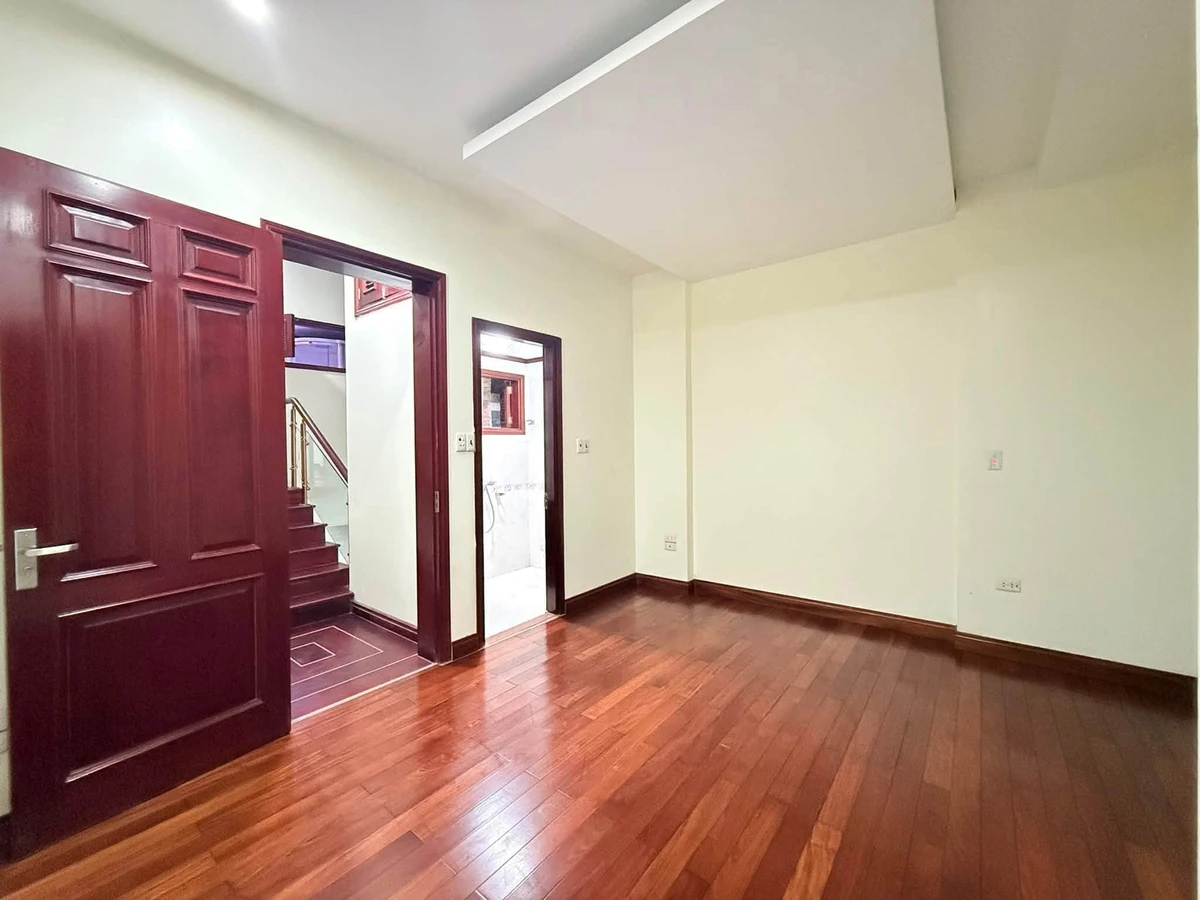 Bán nhà 4 tầng 73m2 mặt tiền Hai Bà Trưng, Quận 1 - Ảnh thu nhỏ 3