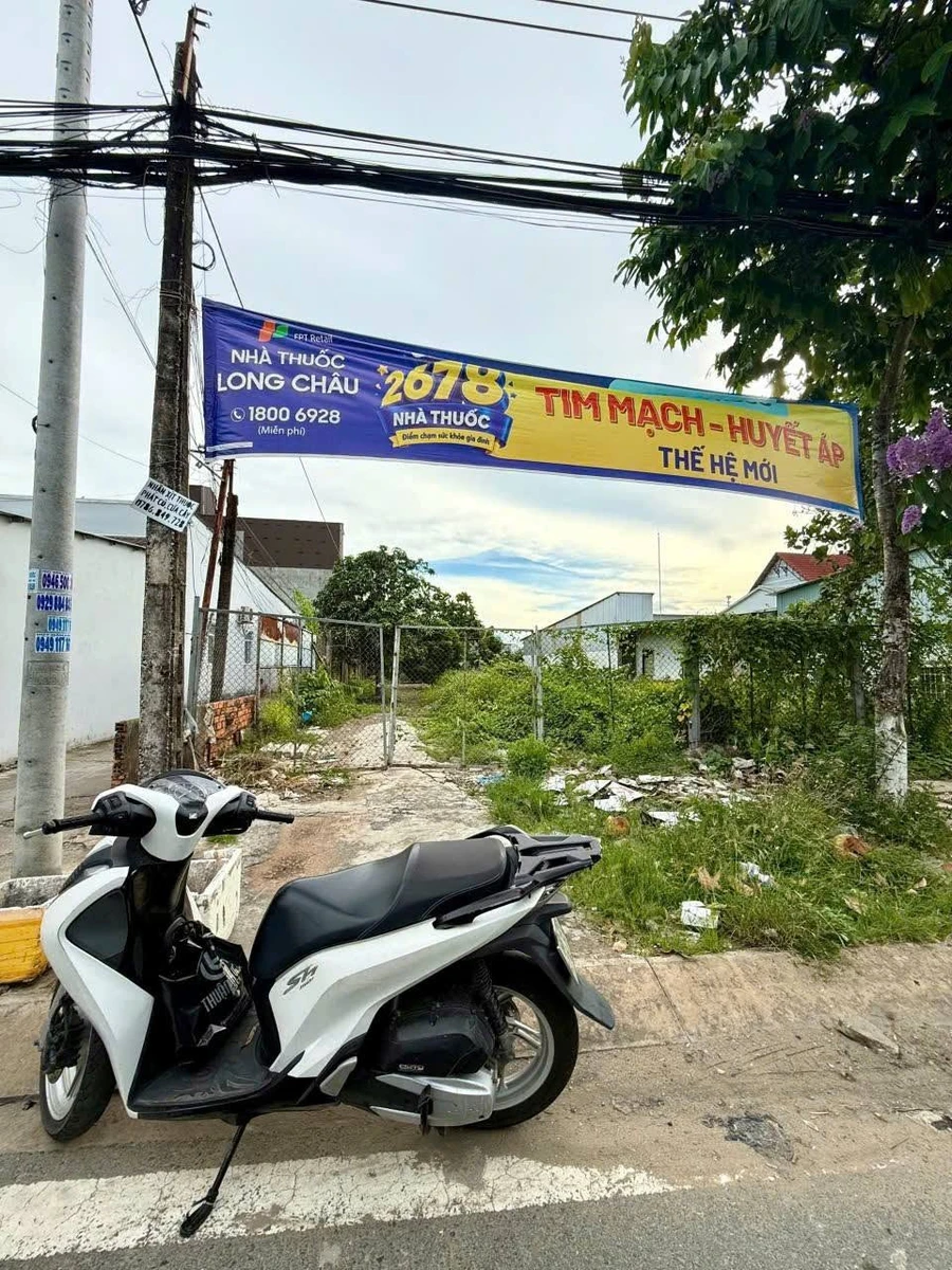 Bán đất góc hẻm 2 mặt tiền đường Lâm Quang Ky, An Hòa, Rạch Giá, 300m², 5,5 tỷ - Ảnh 1