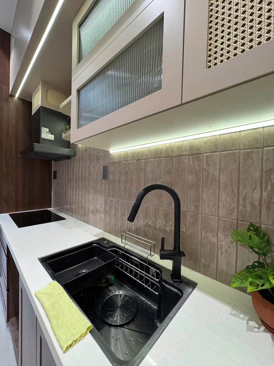 Bán nhà full nội thất 4x18,95m đường Trịnh Công Sơn, khu đô thị Trung Nguyên, Buôn Ma Thuột giá 5,95 tỷ - Ảnh thu nhỏ 2