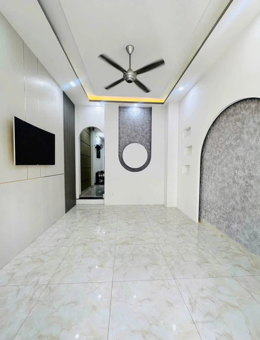 Bán nhà 3 tầng mặt tiền Lam Sơn, 53.6m², 3PN, Nha Trang - Ảnh thu nhỏ 4