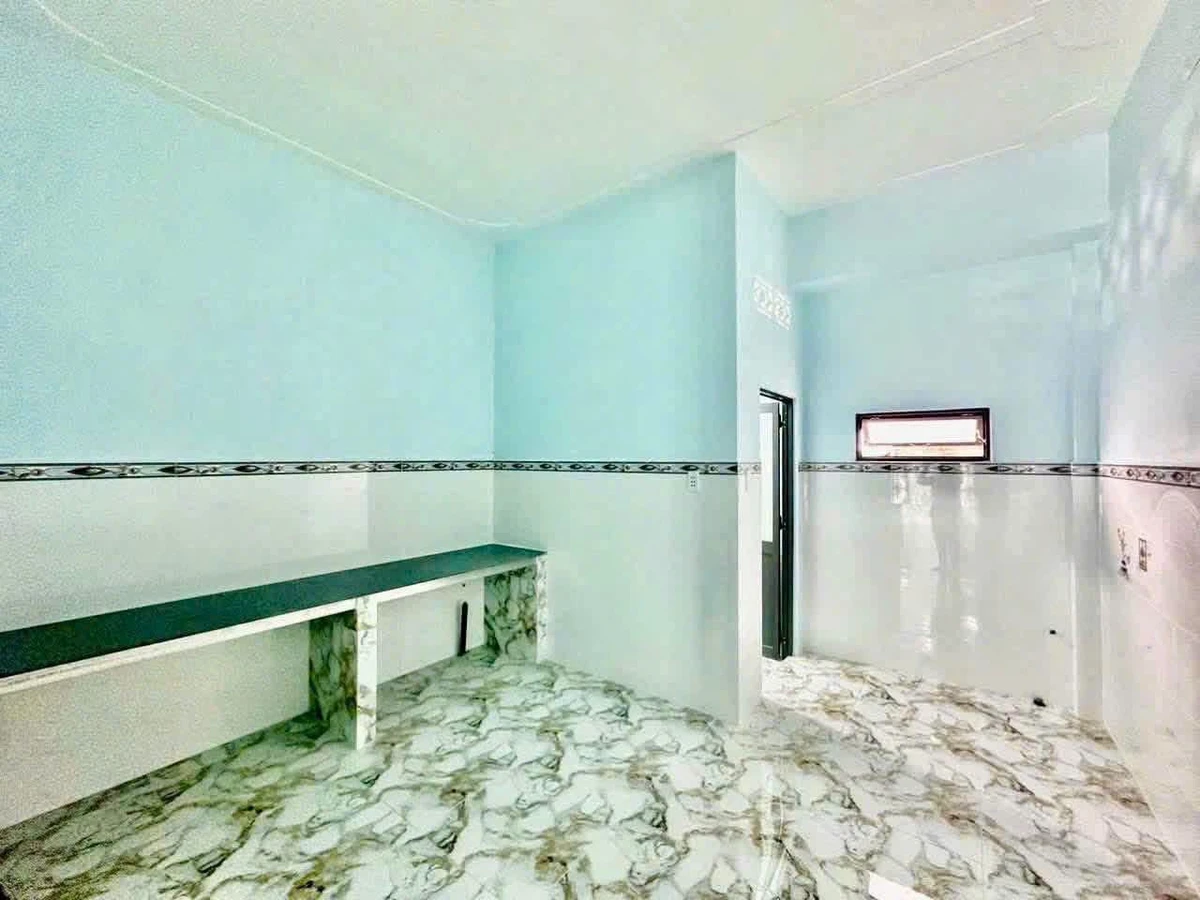 Bán nhà cấp 4 mới 113m2 mặt tiền kinh doanh đường Huỳnh Thị Mài, Hóc Môn giá 3,9 tỷ - Ảnh thu nhỏ 2