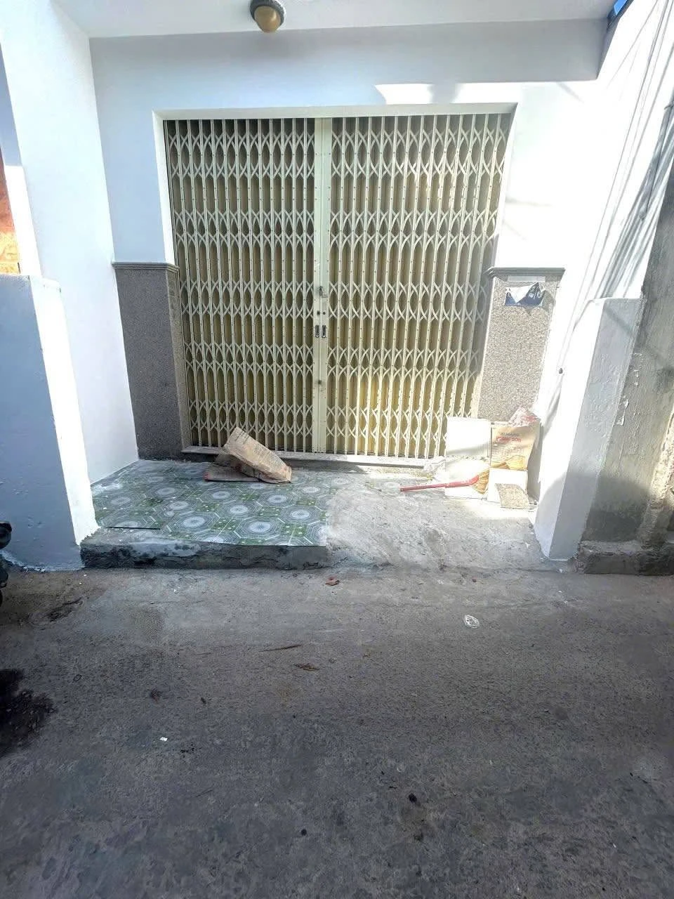 Bán nhà hẻm 1,5 tầng 45m2, 2PN 2WC, đường Hoàng Văn Thụ, giá 2,25 tỷ - Ảnh 1