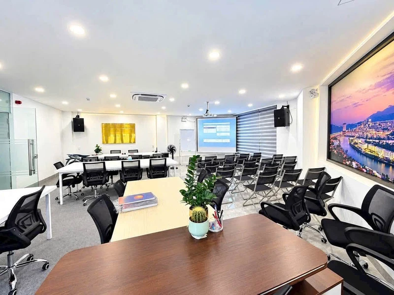 Cho thuê 3 tầng căn góc 450m² Nha Trang, 70 triệu/tháng