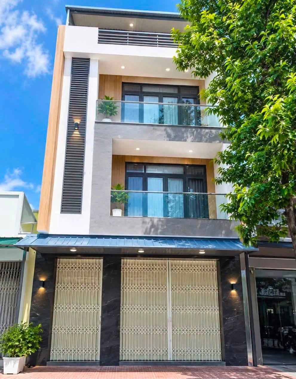 Cho thuê nhà mặt tiền Tăng Bạt Hổ, Quy Nhơn, 120m², 25 triệu/tháng - Ảnh 1