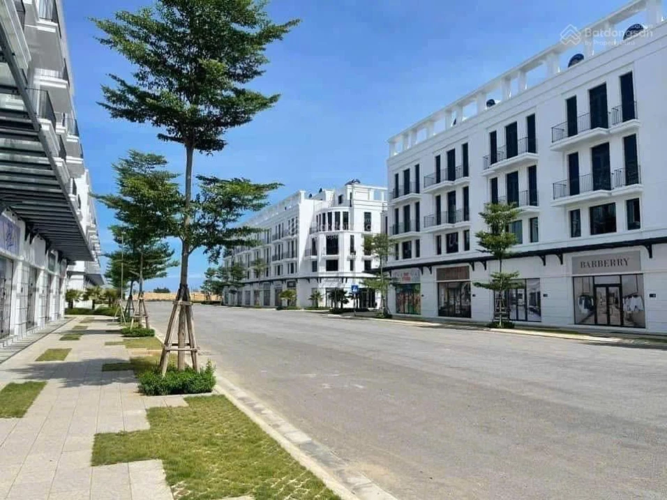 Chính chủ gửi bán gấp lô góc shop trục chính 27m dự án Vlasta - Sầm Sơn - Ảnh thu nhỏ 3