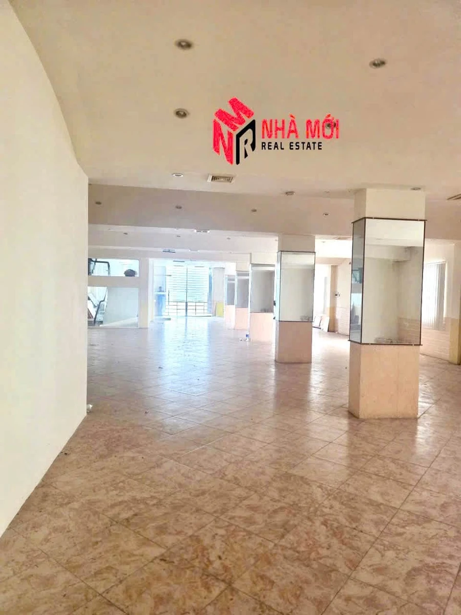 Cho thuê mặt bằng mặt tiền Nguyễn Tất Thành 360m² Cà Mau - Ảnh thu nhỏ 5