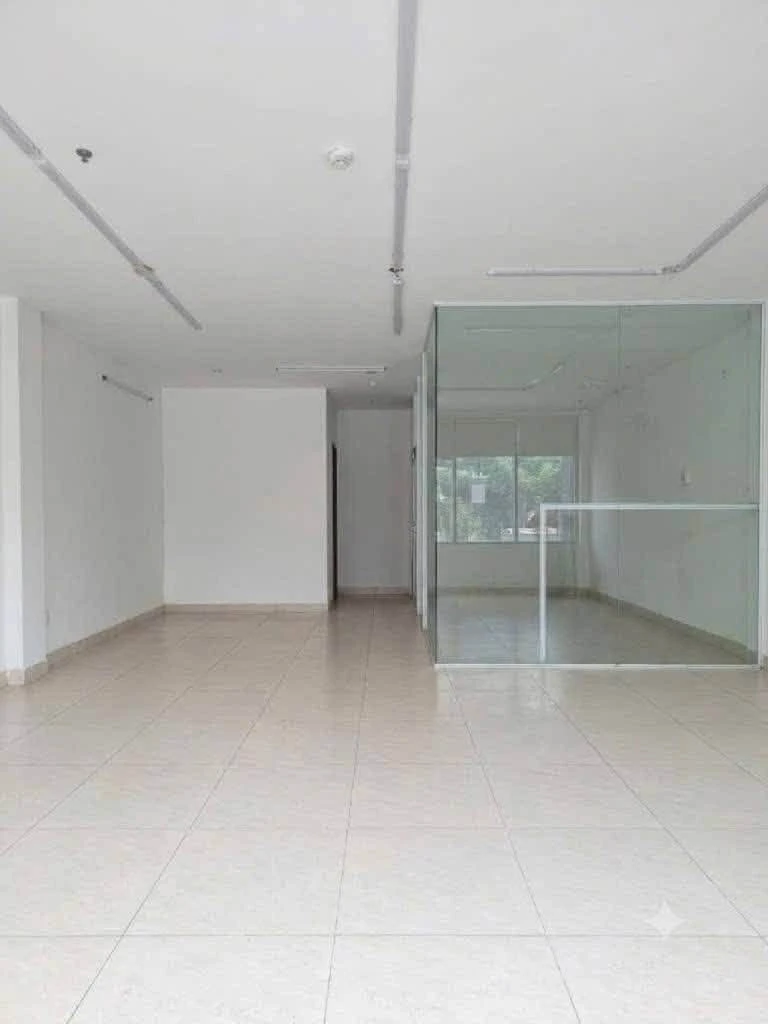 Cho thuê chân đế mặt tiền Thanh Bình 68m2, 19 triệu/tháng - Ảnh thu nhỏ 2