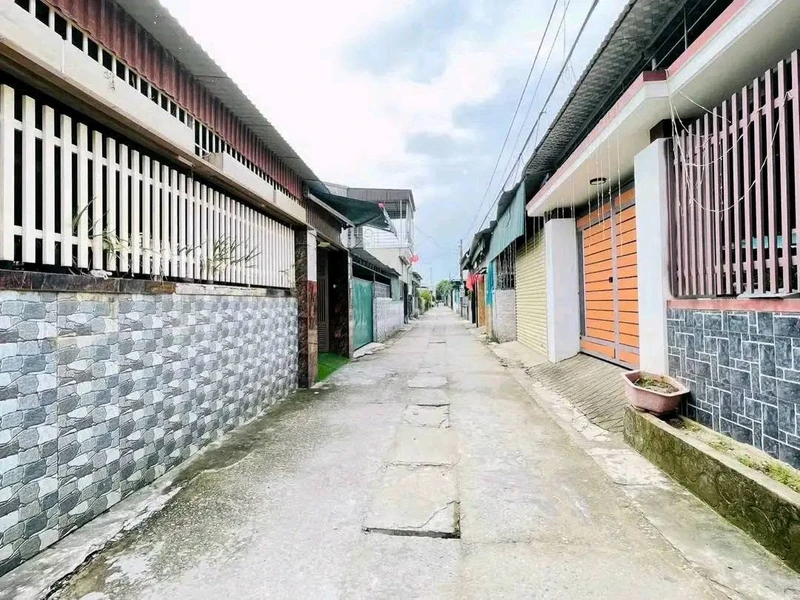Bán lô đất 70 m2 Phường Vinh Hưng 1 tỷ