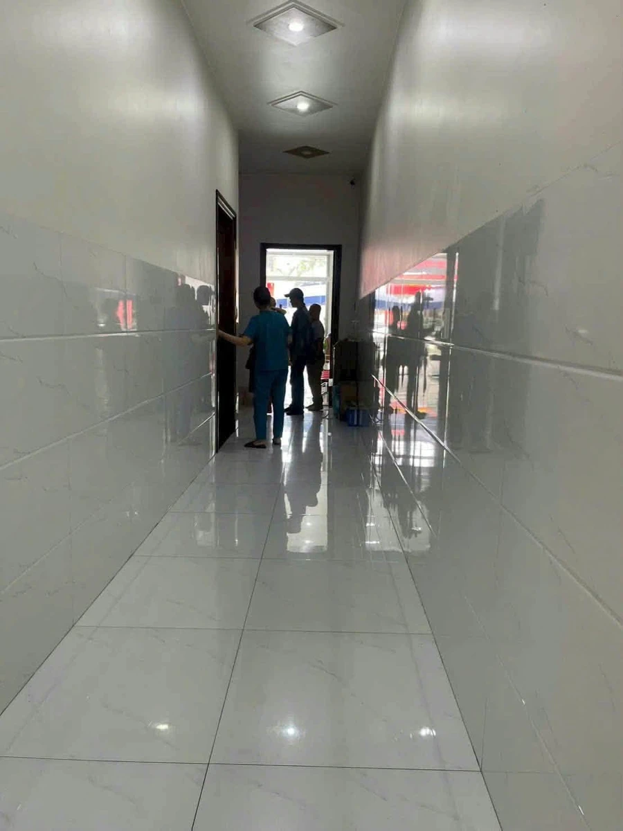 Bán nhà mặt tiền 3 tầng 5PN 164m2 Nguyễn Du - Ảnh thu nhỏ 5