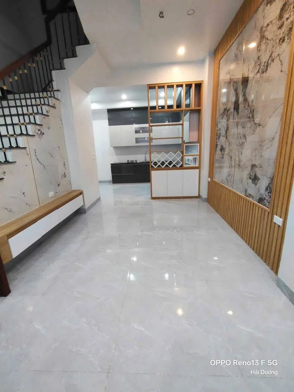 Bán nhà ngõ 3 tầng 3 phòng ngủ phố Vũ Hựu, Thanh Bình, Hải Dương giá 2,99 tỷ - Ảnh 1