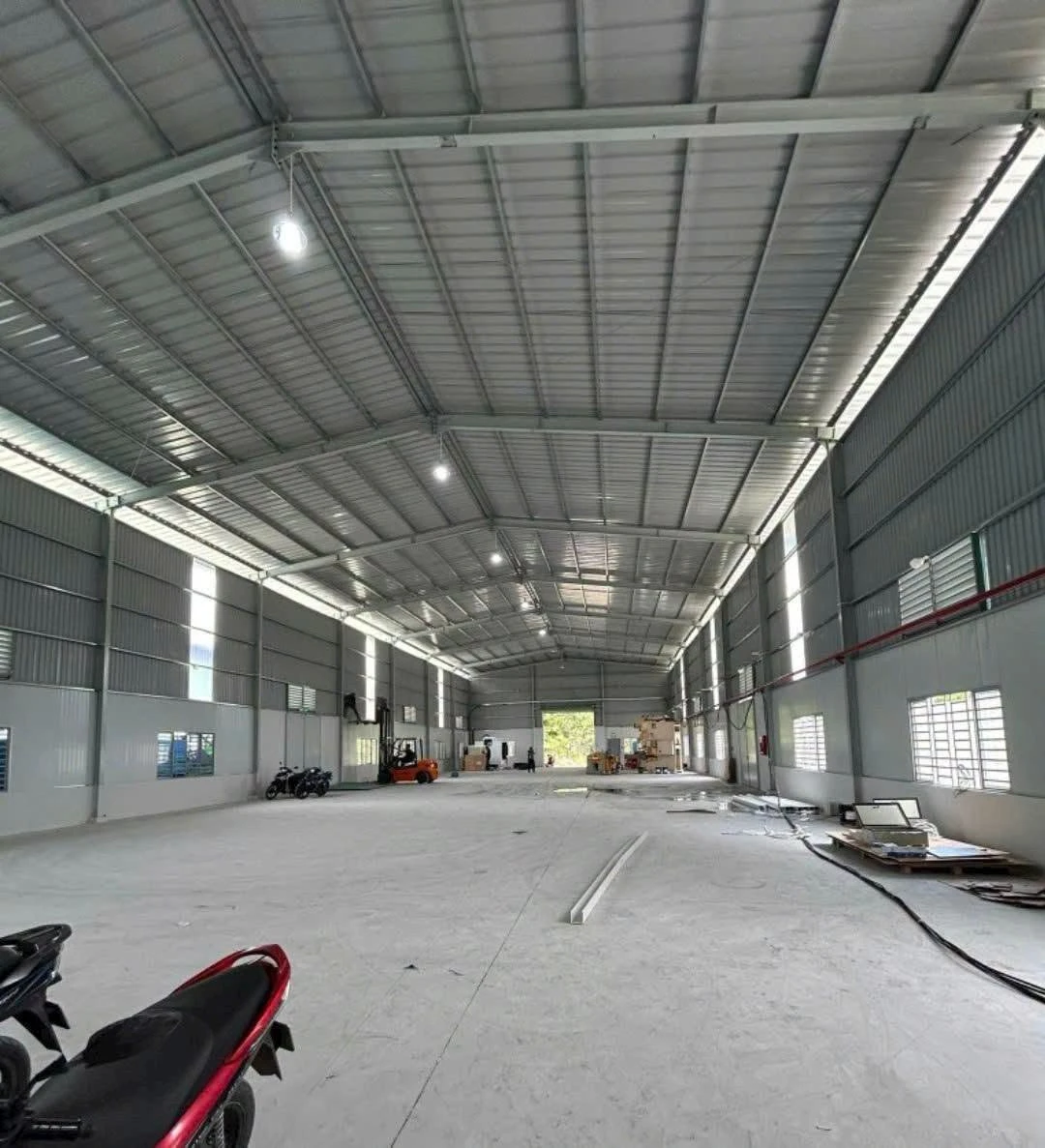 Cho thuê nhà xưởng 1200m2 tại Long Thành, Đồng Nai - Ảnh 1
