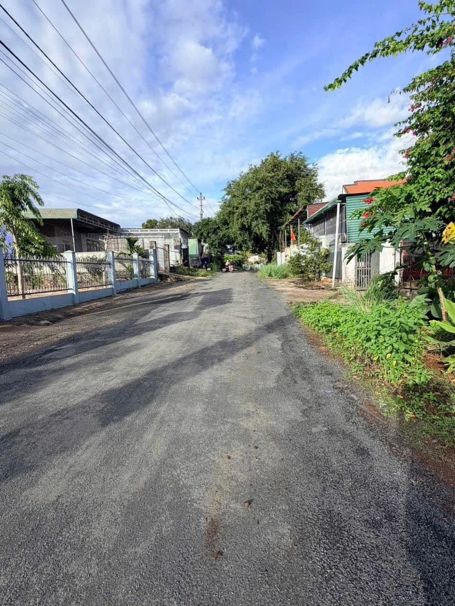 Bán đất 10x20m gần chợ Phan Huy Chú, 1 tỷ 350 - Ảnh thu nhỏ 2