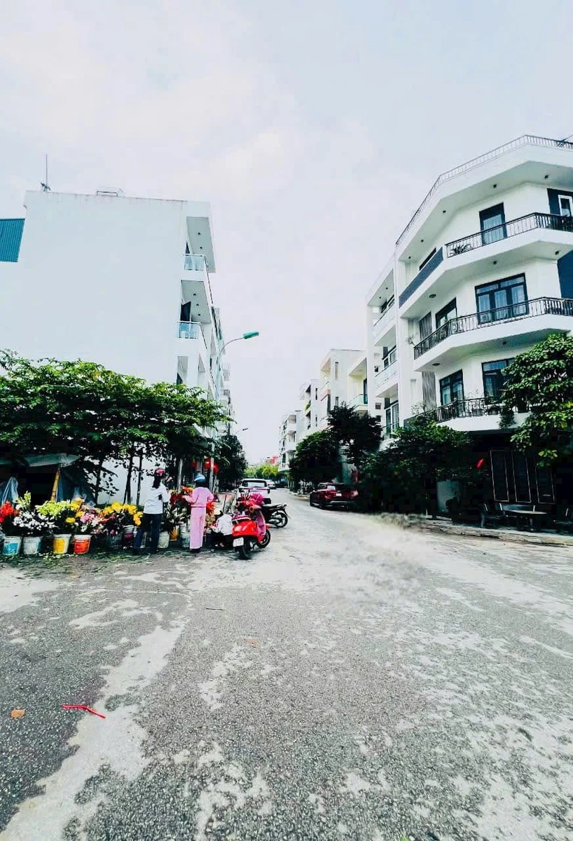 Bán đất Tái Định Cư Ngọc Châu 109,8m2 giá 3 tỷ Hải Phòng - Ảnh 1