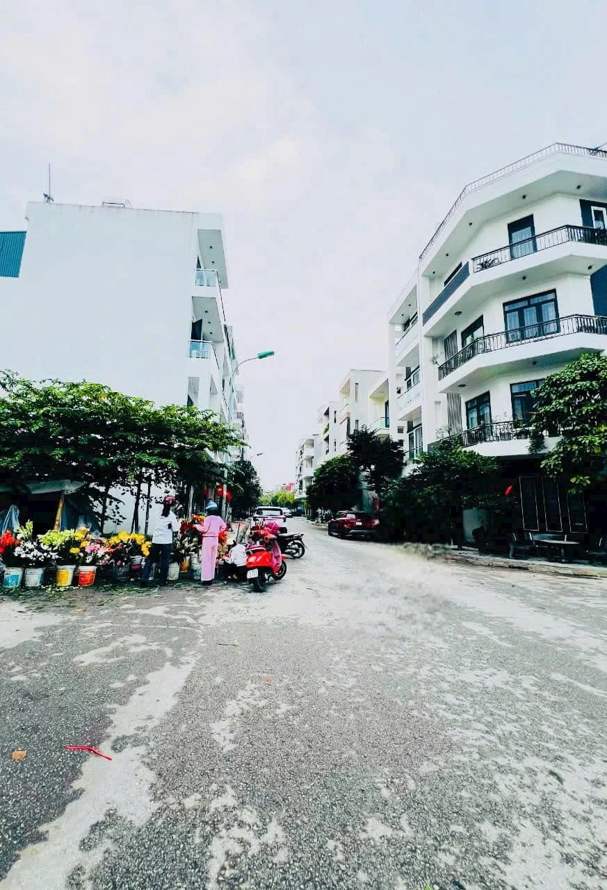 Bán đất Tái Định Cư Ngọc Châu 109,8m2 giá 3 tỷ Hải Phòng - Ảnh 1