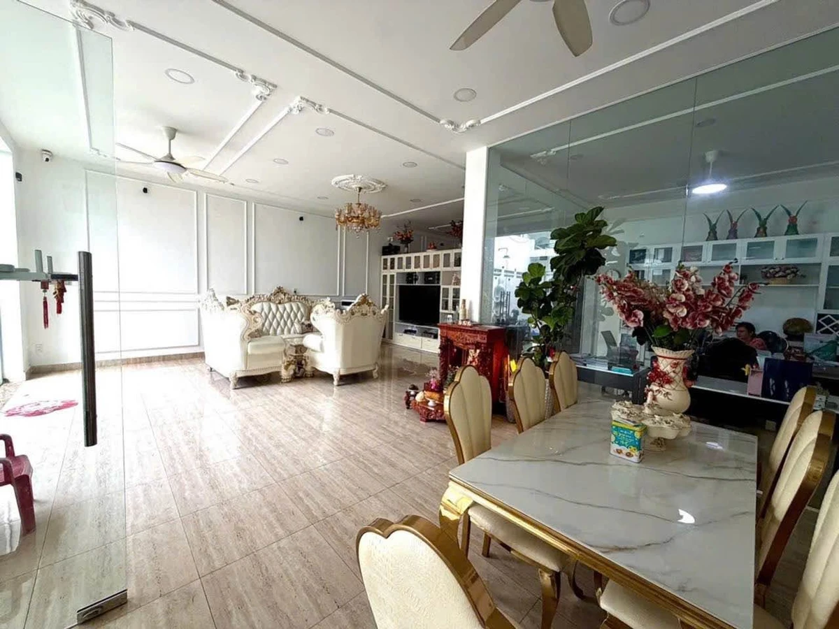 Bán biệt thự phố 3 tầng 231m² Tỉnh Lộ 43 Thủ Đức 15 tỷ - Ảnh thu nhỏ 3