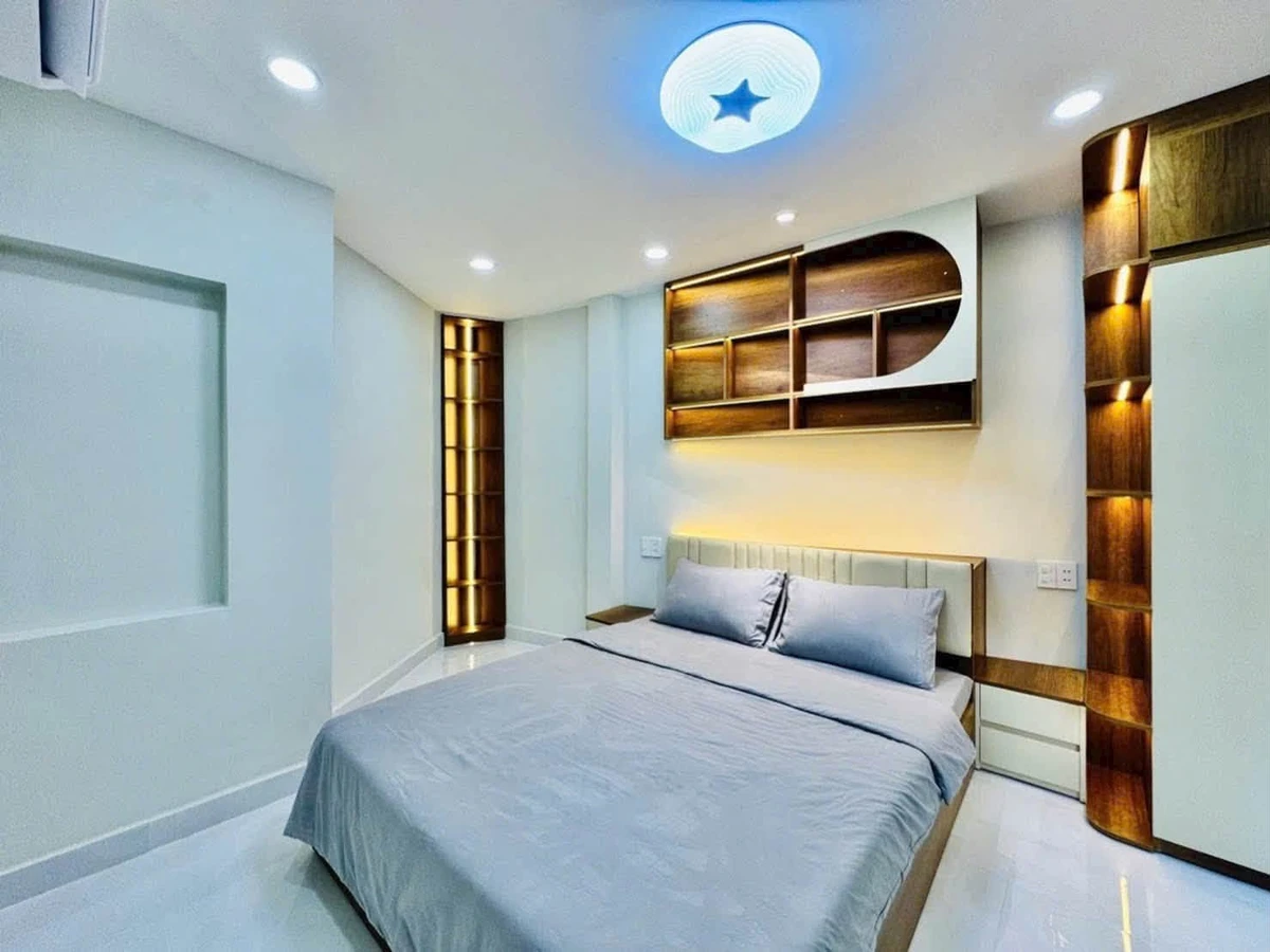 Bán nhà 4 tầng 41m2 trên Hoàng Hoa Thám, Bình Thạnh - Ảnh thu nhỏ 4