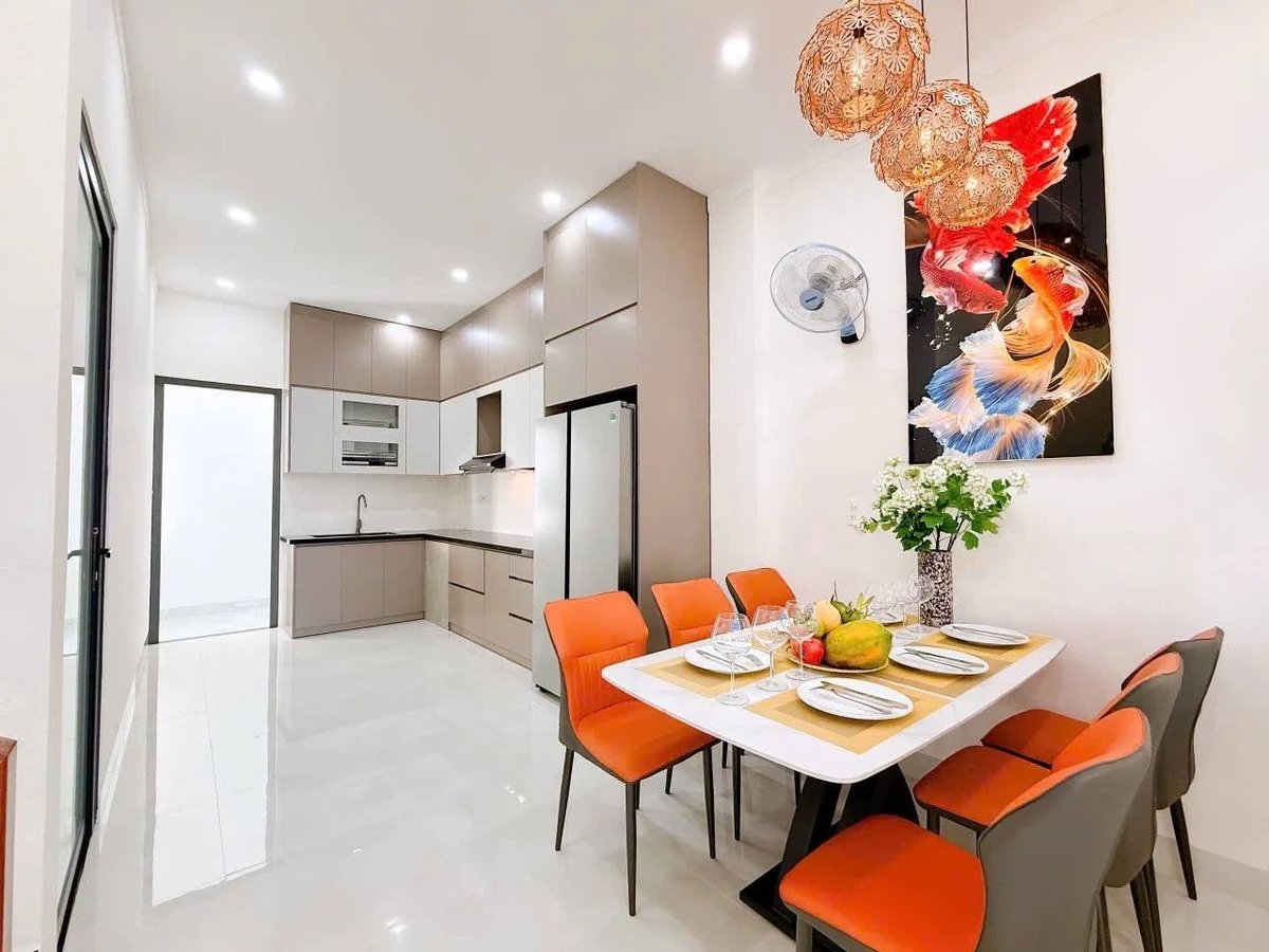 Bán nhà 2 mặt tiền 473 Y Moan, Buôn Ma Thuột, 120m2, 3 phòng ngủ, 4.2 tỷ - Ảnh thu nhỏ 4
