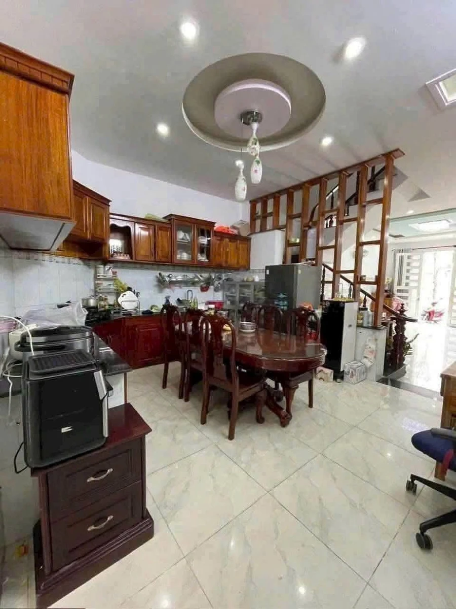 Bán nhà 1 trệt 2 lầu 90m2 khu Triều Phát, P. Phước Nguyên, Bà Rịa, giá 4,8 tỷ - Ảnh 1