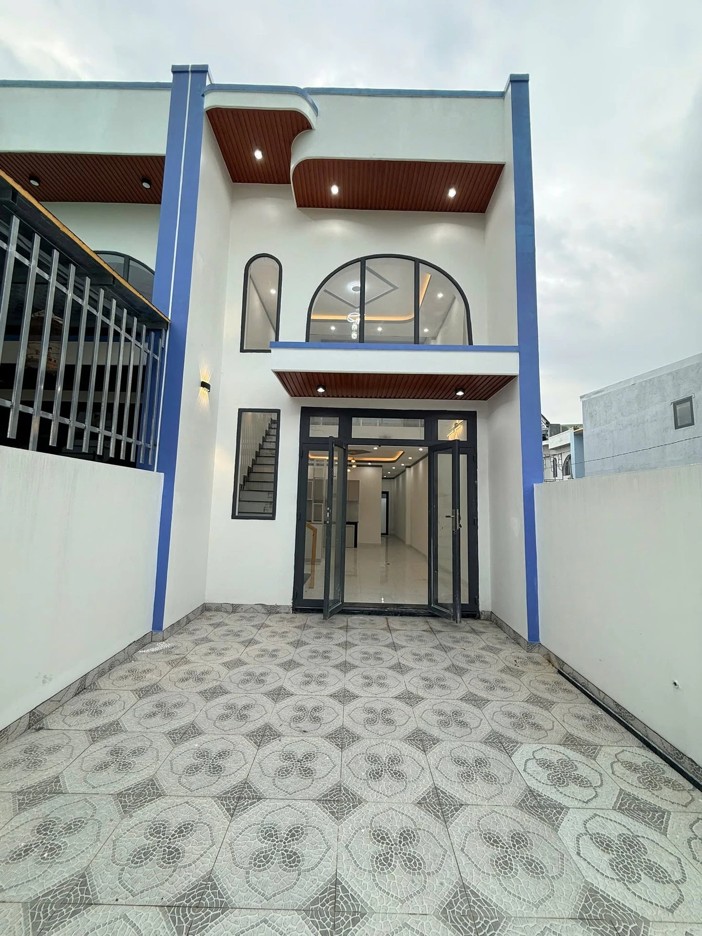 Bán nhà 100m² Tân Phú 1 tỷ 749 triệu gần trường học - Ảnh 1
