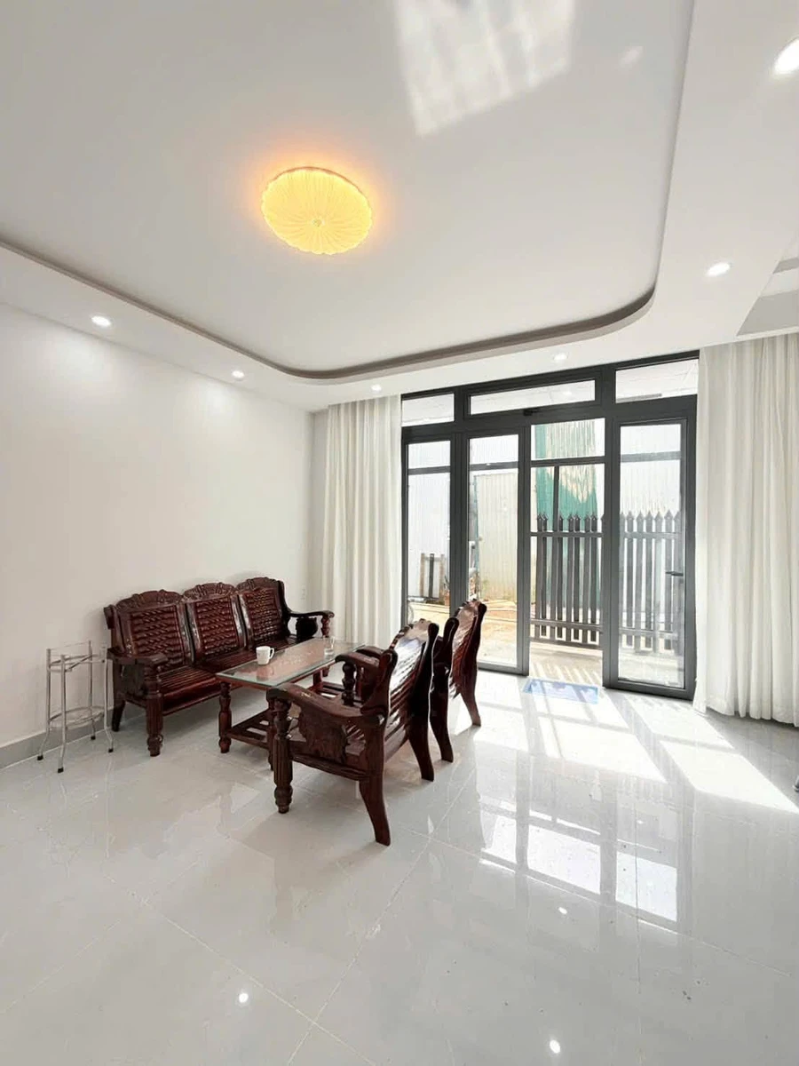 Bán nhà 3PN Nguyên Tử Lực, Đà Lạt, 116m2, 1 tỷ 890 - Ảnh thu nhỏ 3