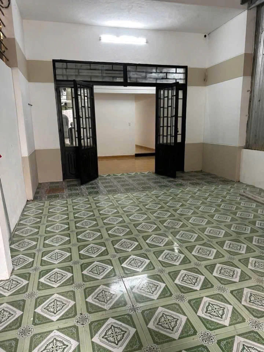 Bán nhà mặt tiền Nguyễn Văn Cừ 100m² 5,1 tỷ Bình Tân - Ảnh thu nhỏ 3