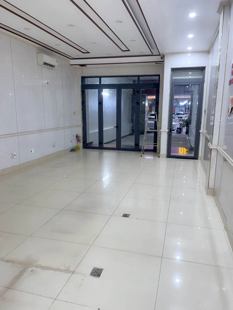 Cho thuê nhà mặt tiền Trần Quang Diệu, 170m², 6PN, 18 triệu/tháng - Ảnh thu nhỏ 3