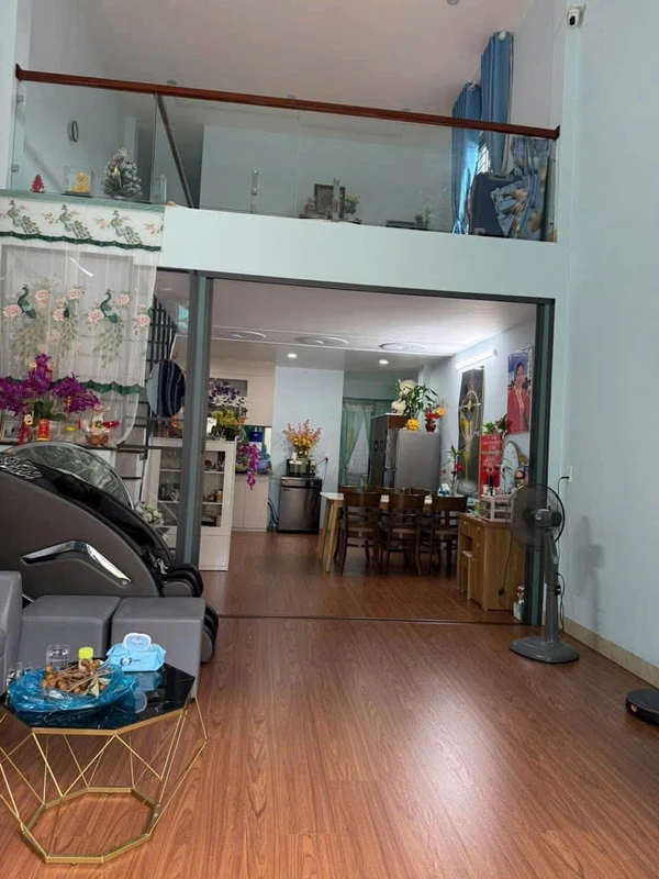 Nhà hẻm bán 72 Nguyễn Thuỵ, 60m2, 2PN, Quảng Ngãi