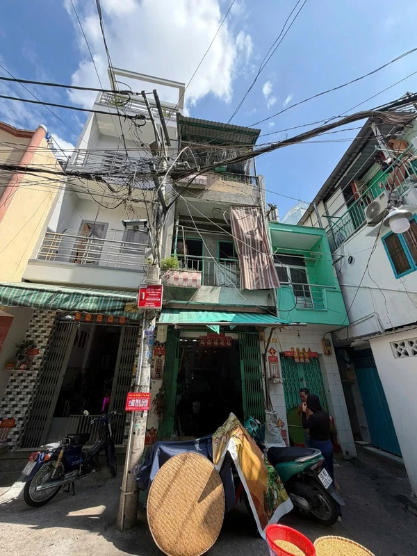Bán nhà 3 tầng hẻm 5m Phó Cơ Điều, Quận 11, 24,6m², 4,5 tỷ
