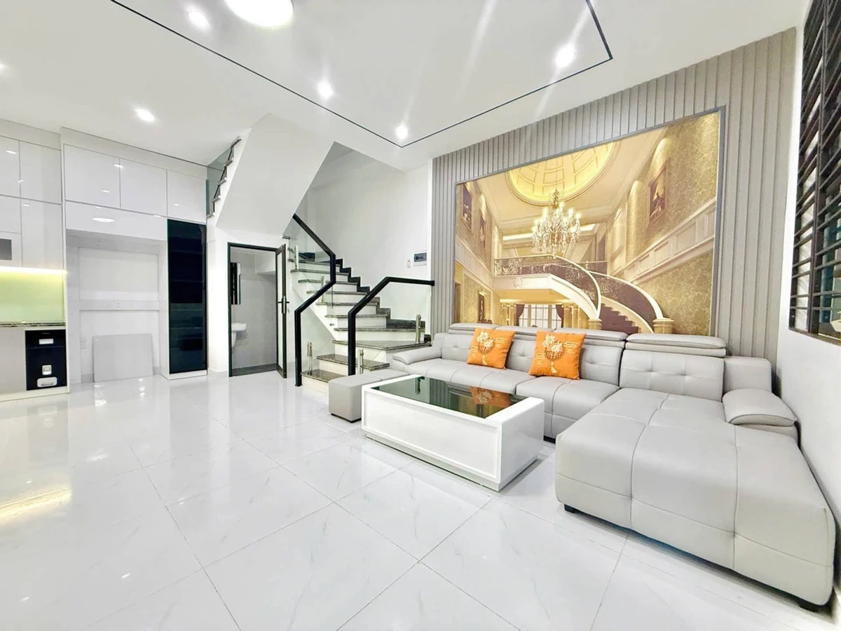 Bán nhà 3 tầng 42m² mới xây gần Chợ Hàng, 3.69 tỷ - Ảnh 1