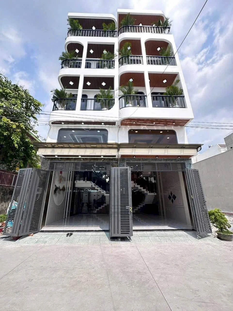 Bán nhà 4x16m, 4 phòng ngủ, hẻm 8m đường Thạnh Xuân 33, Quận 12, giá 6,19 tỷ - Ảnh thu nhỏ 2
