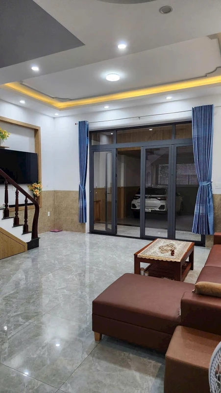 Bán nhà ngang 6m, 130m2, 3 PN, Rạch Dừa, Vũng Tàu