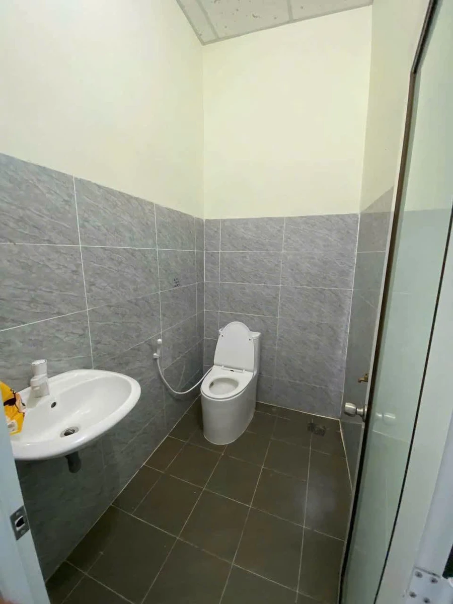 Cho thuê nhà hẻm ôtô Trần Quý Cáp, 2 PN, 72 m², 3,5 triệu - Ảnh thu nhỏ 2
