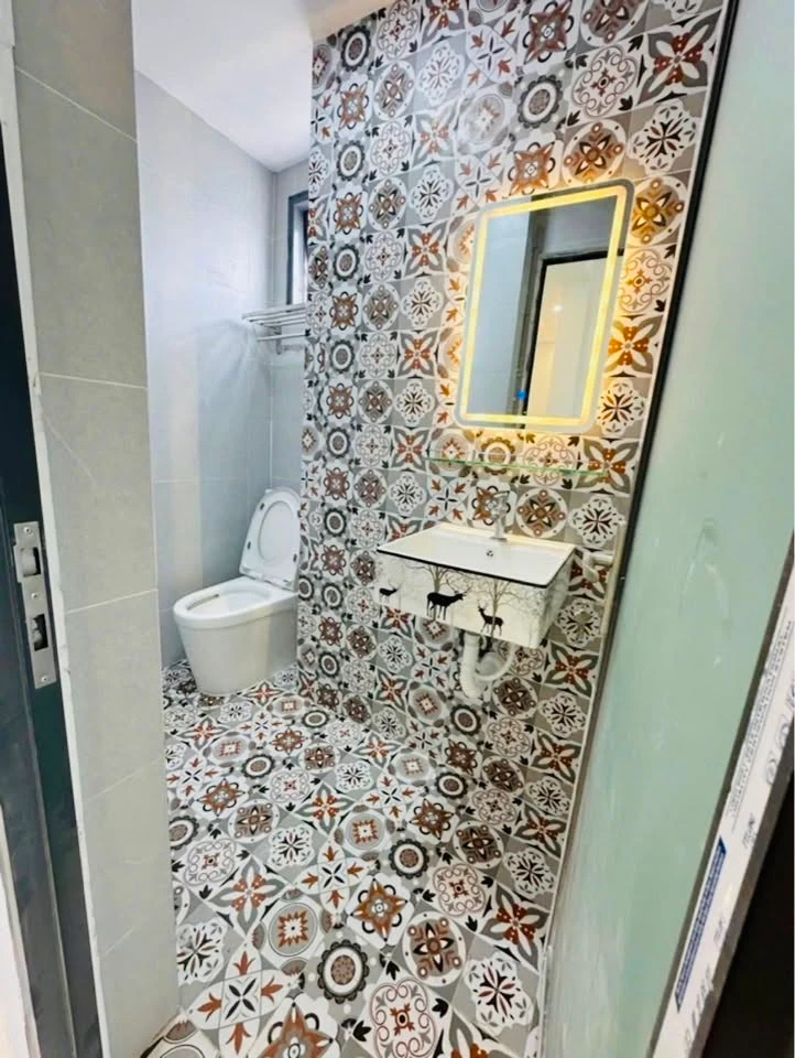Bán nhà 5 tầng 40m² 6PN Quận 4, đang cho thuê 25 triệu/tháng, giá 5,19 tỷ - Ảnh thu nhỏ 5