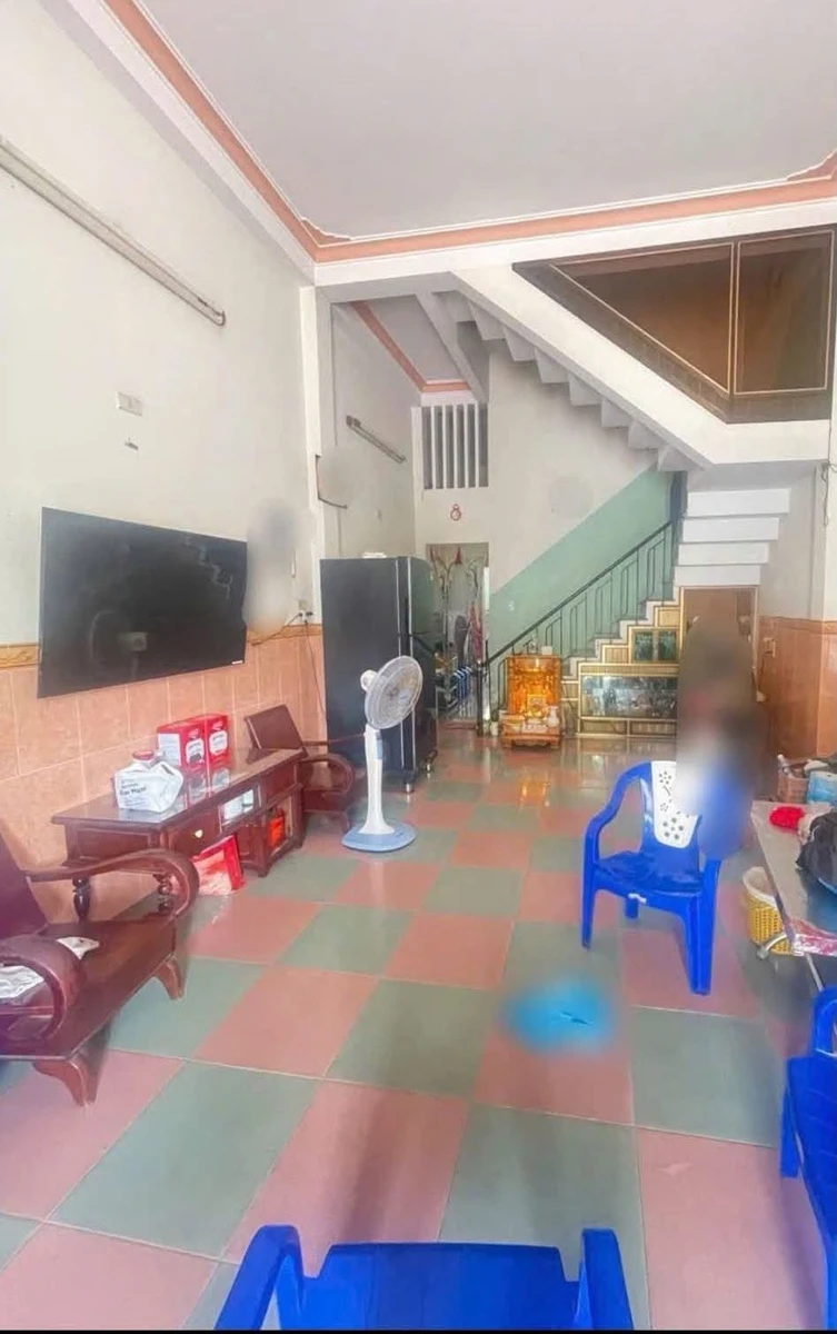 Bán nhà mặt tiền Tây Sơn 64 m² Tân Bình 4,55 tỷ - Ảnh 1
