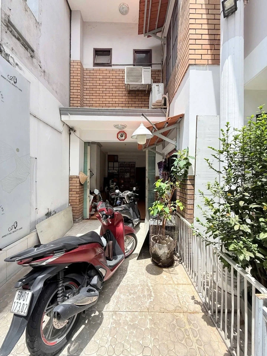 Bán biệt thự 3 tầng 128m² Gò Vấp 16.7 tỷ - Ảnh thu nhỏ 3