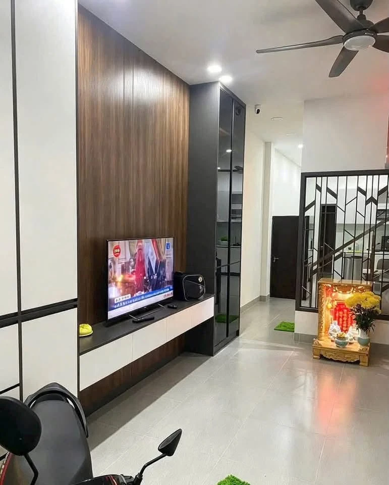 Bán nhà 3 tầng 72m² 3PN, Võ Văn Kiệt, Bình Tân - 6 tỷ - Ảnh thu nhỏ 2