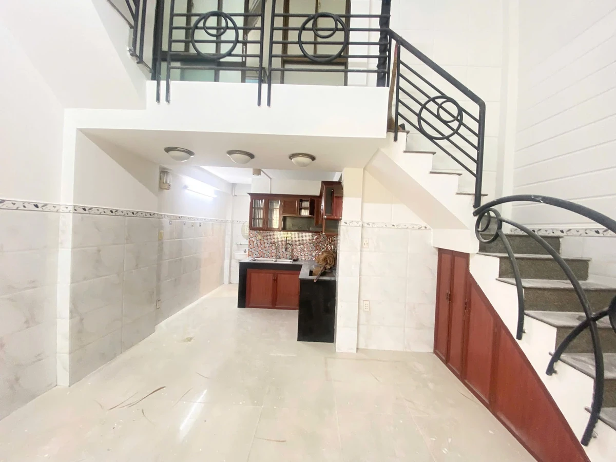 Cho thuê nhà 4PN, 3WC, 40m² Phú Nhuận 15 triệu/tháng - Ảnh thu nhỏ 2