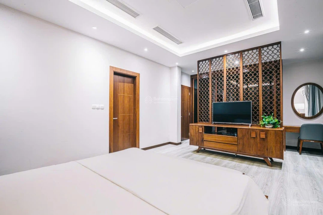 Cắt lỗ sâu! Villa VIP FLC Sầm Sơn 500m2 3 tầng 7PN bể bơi riêng sổ đỏ lâu dài - Ảnh thu nhỏ 2