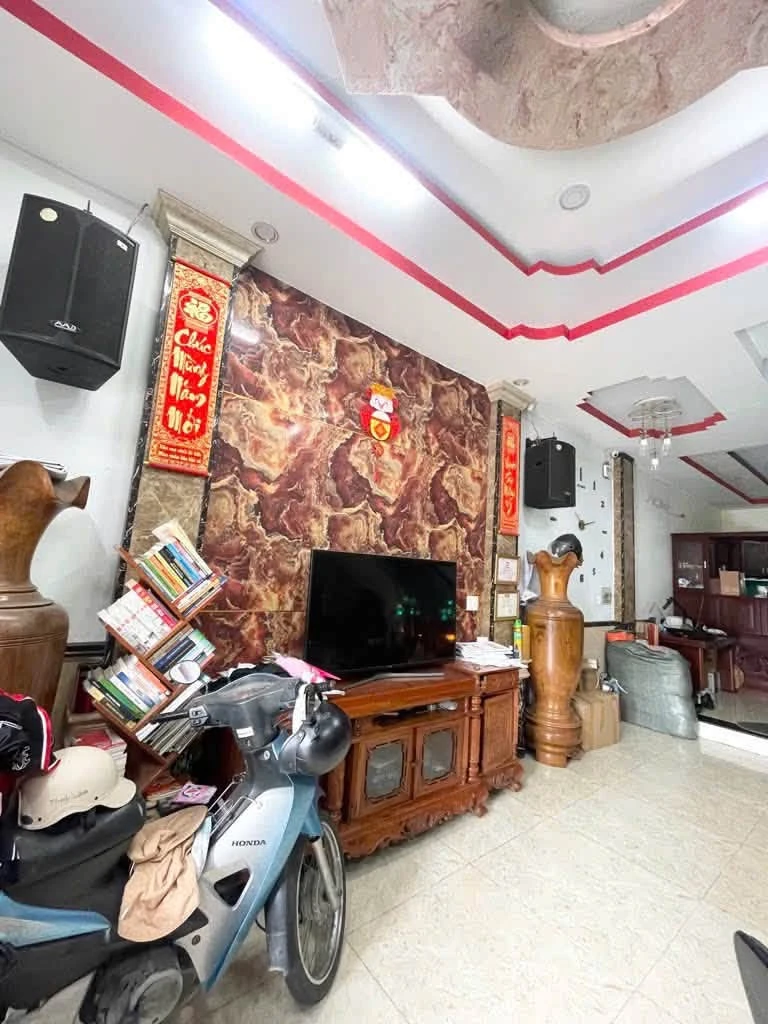 Bán nhà 4 tấm 6PN 5WC 80m² Tân Phú 8 tỷ - Ảnh thu nhỏ 3