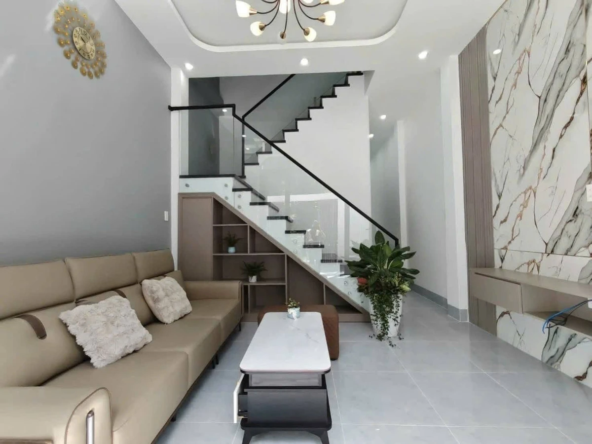 Bán nhà 1 trệt 1 lầu 64m² Rạch Giá 1 tỷ 980 triệu - Ảnh thu nhỏ 3