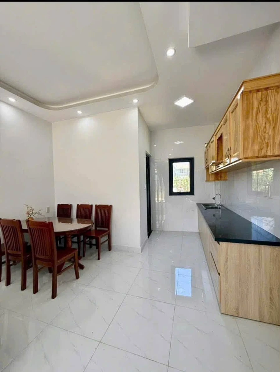 Bán nhà liền kề 40m2 Trạng Trình Đà Lạt 3.79 tỷ - Ảnh thu nhỏ 2